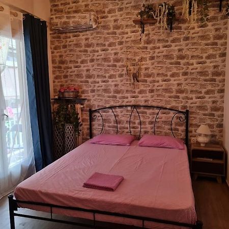 6 Καλινοβου Center Of Athens Πεδιον Αρεωσ Apartamento Exterior foto